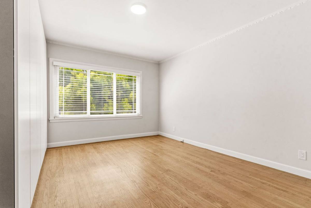 House for rent at 290 Holyoke St, San Francisco, CA 94134