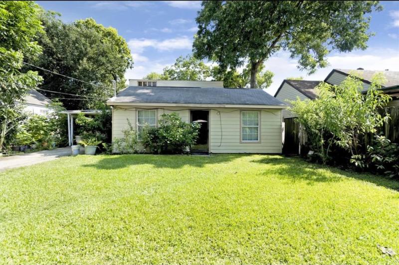 804 Pearl St #2, Baytown, TX 77520 - House for Rent