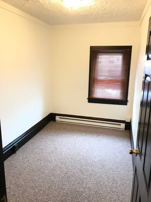 Apartment for rent at 112 Bernet Way, Franklin, PA 16323
