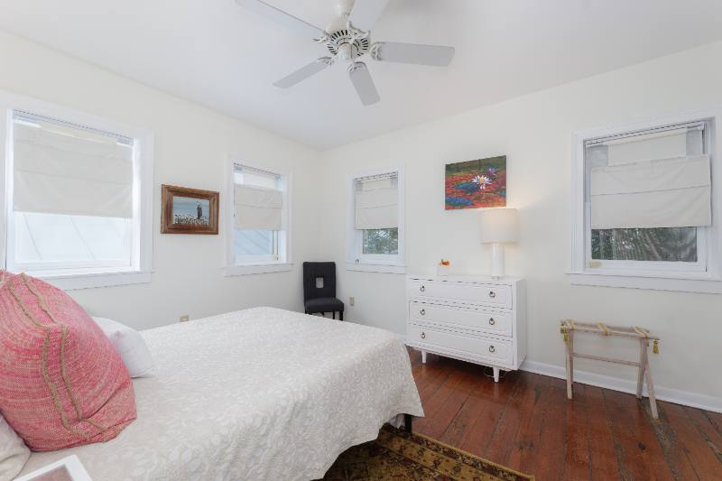 House for rent at 1 Motley Lane, Charleston, SC 29401