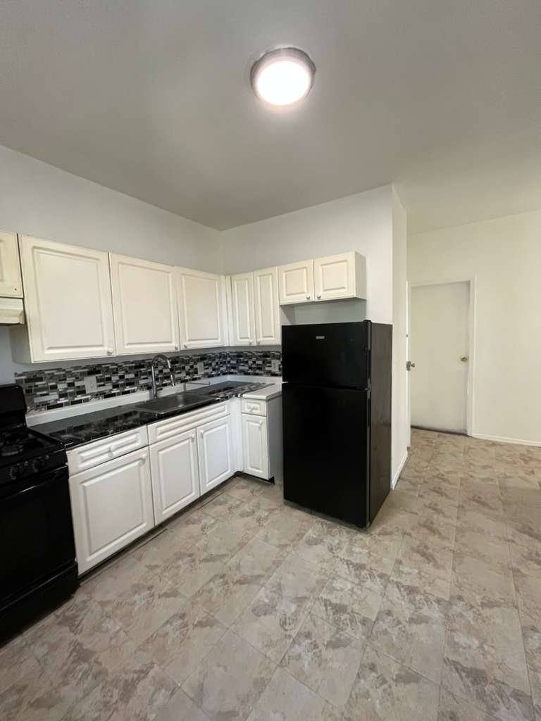 Apartment for rent at 33 Storms Ave, Jersey City, NJ 07306