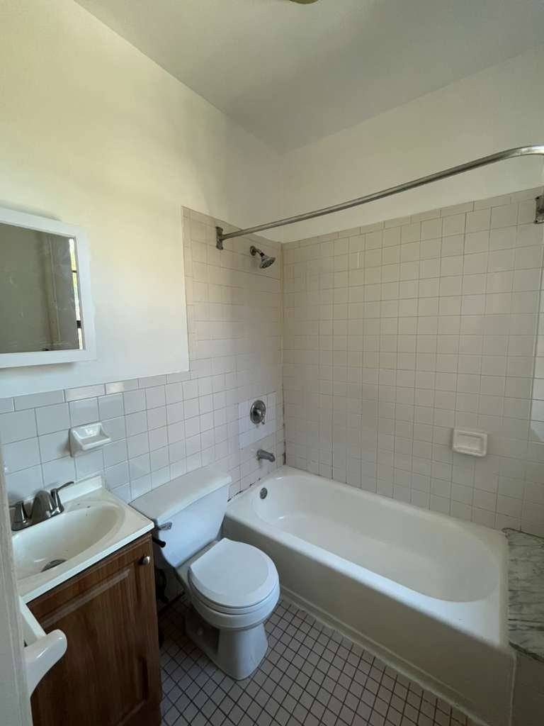 Apartment for rent at 33 Storms Ave, Jersey City, NJ 07306