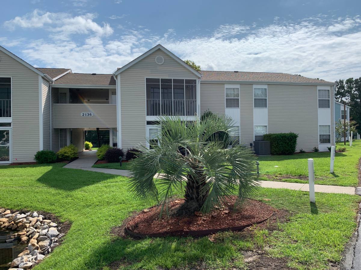 Condo for rent at 2136 Clearwater Dr, Myrtle Beach, SC 29575