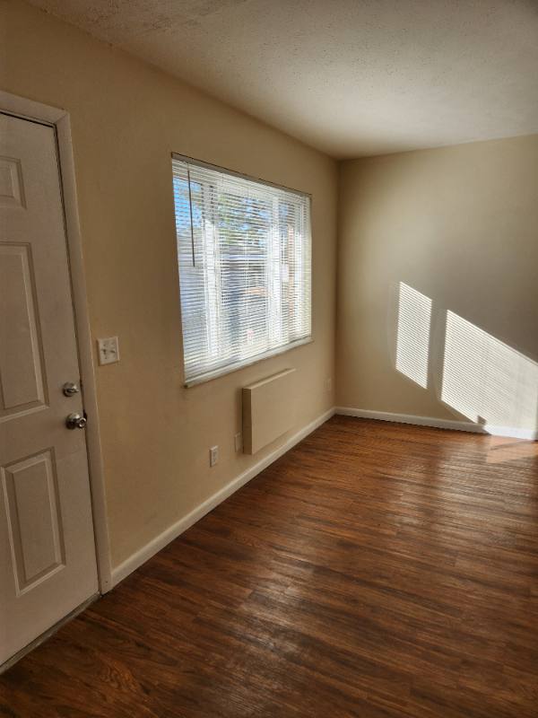 Apartment for rent at 2846 Joyce Ave #C, Columbus, OH 43211