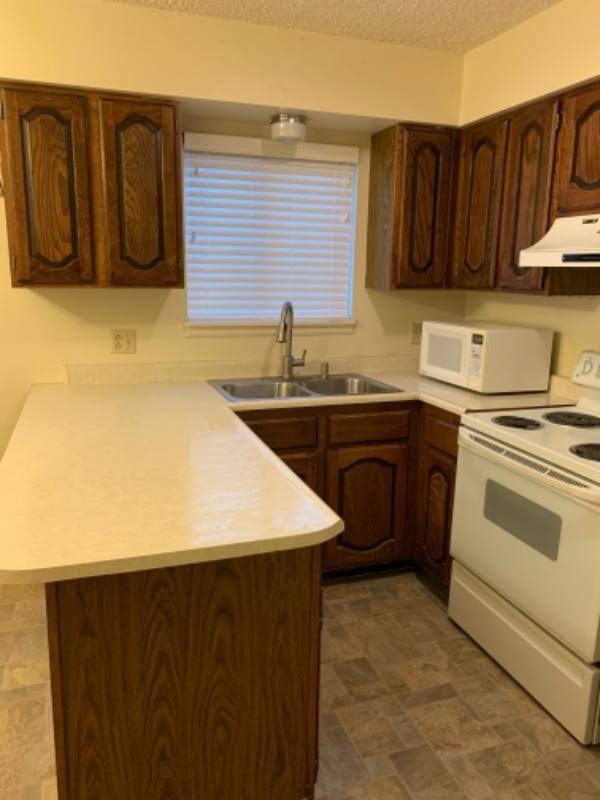 Townhouse for rent at 755 River View Dr, Green River, WY 82935