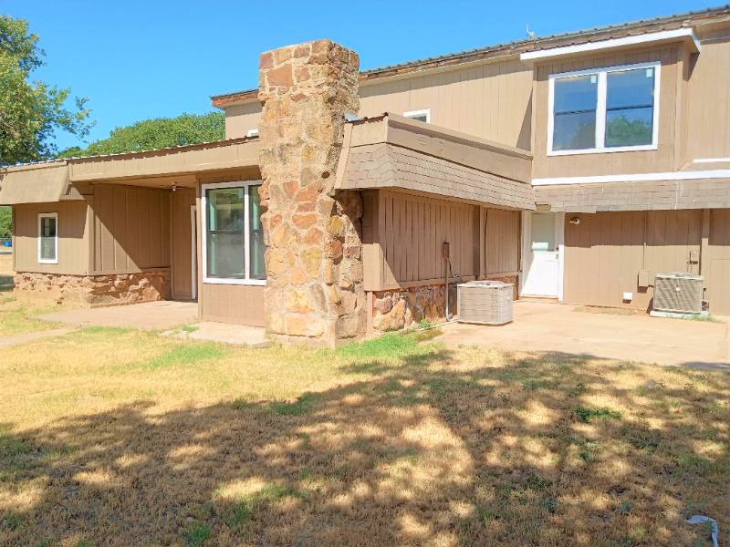 House for rent at 9142 County Rd #197, Breckenridge, TX 76424