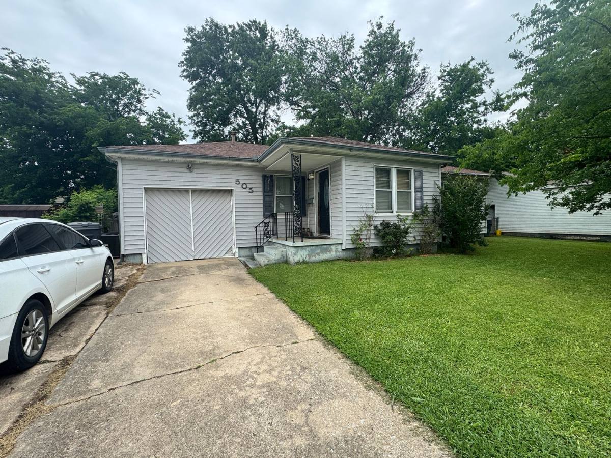 505 Oak St, Ardmore, OK 73401 - House for Rent