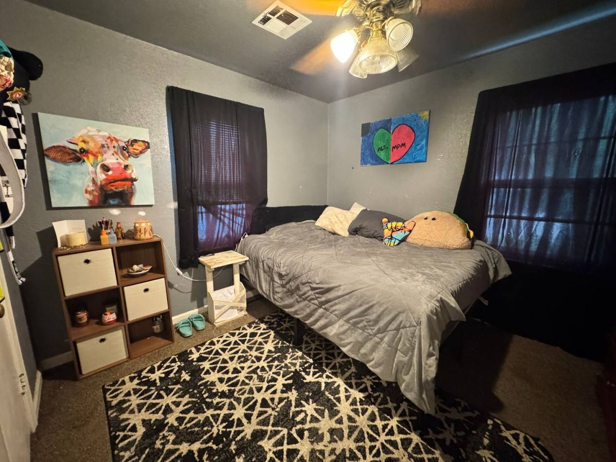 House for rent at 505 Oak St, Ardmore, OK 73401