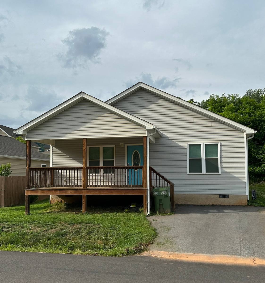 House for rent at 28 Quinn Hill Lane, Mars Hill, NC 28754