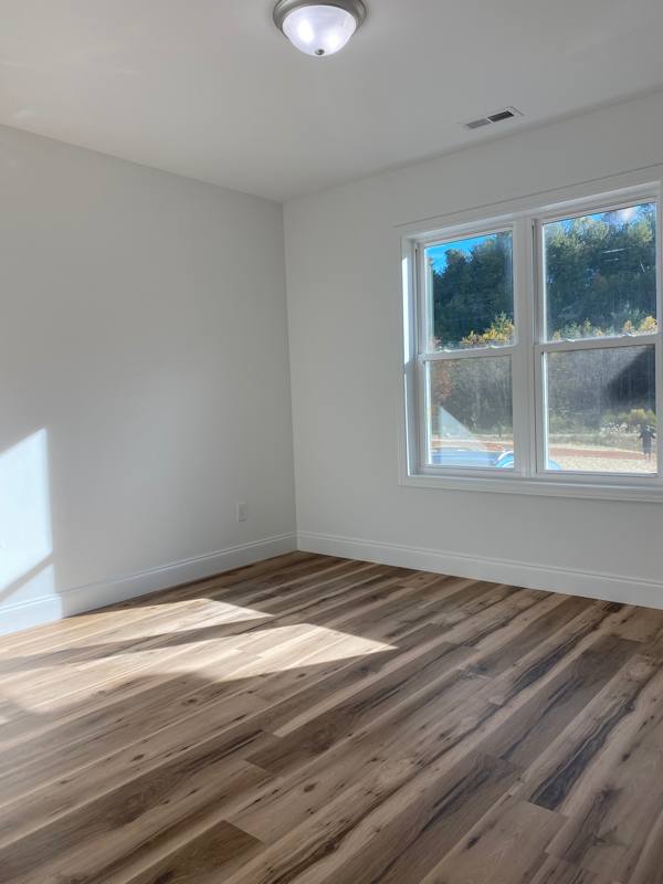 House for rent at 28 Quinn Hill Lane, Mars Hill, NC 28754