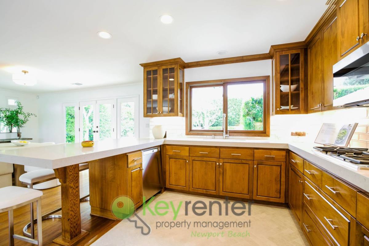 House for rent at 453 Seaward Dr, Corona Del Mar, CA 92625