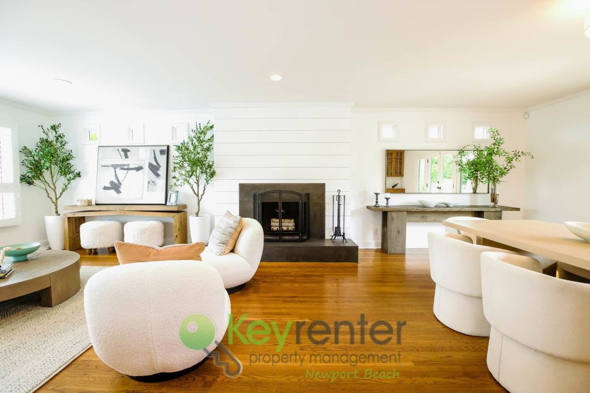 House for rent at 453 Seaward Dr, Corona Del Mar, CA 92625
