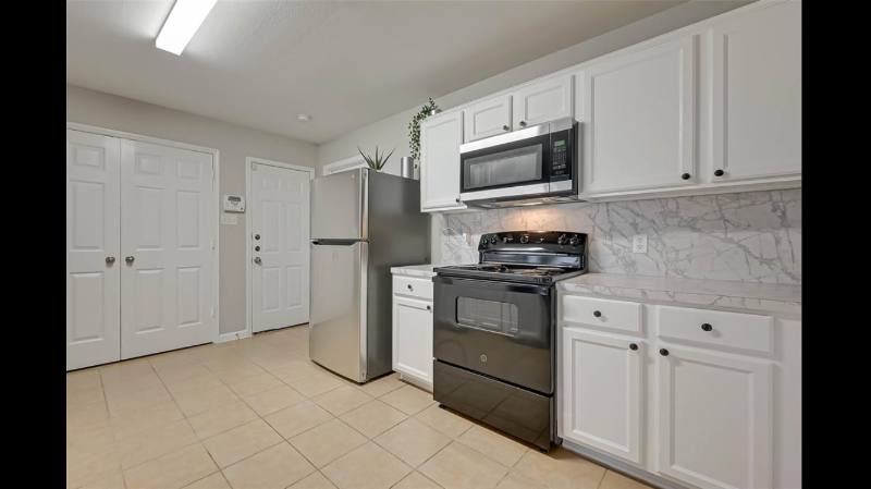 Townhouse for rent at 23326 High Point St #43A, Hempstead, TX 77445