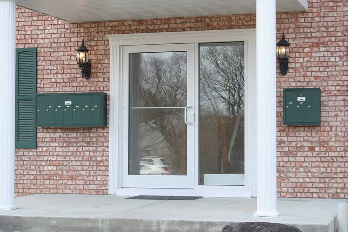 Apartment for rent at 3010 W Granada Court, Peoria, IL 61604