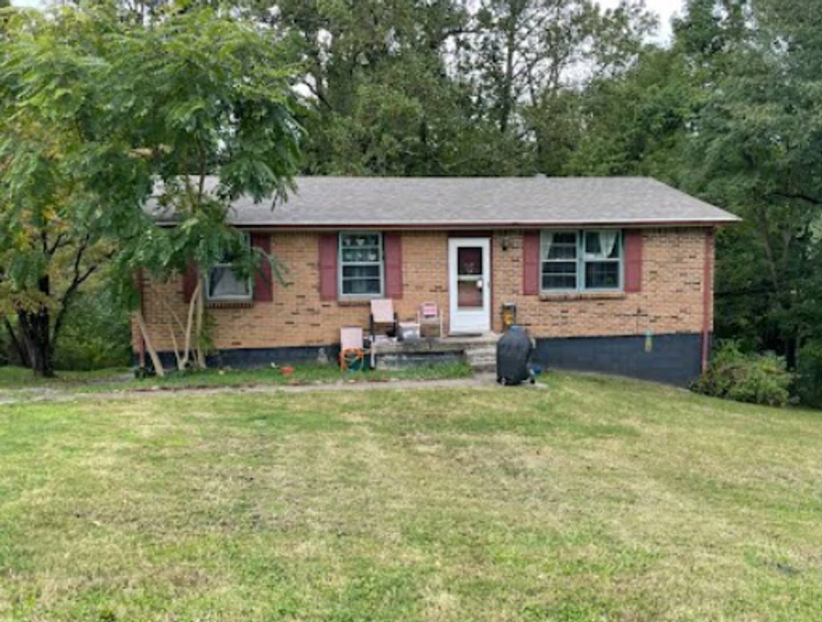 House for rent at 2007 Rosemary Dr, Clarksville, TN 37040