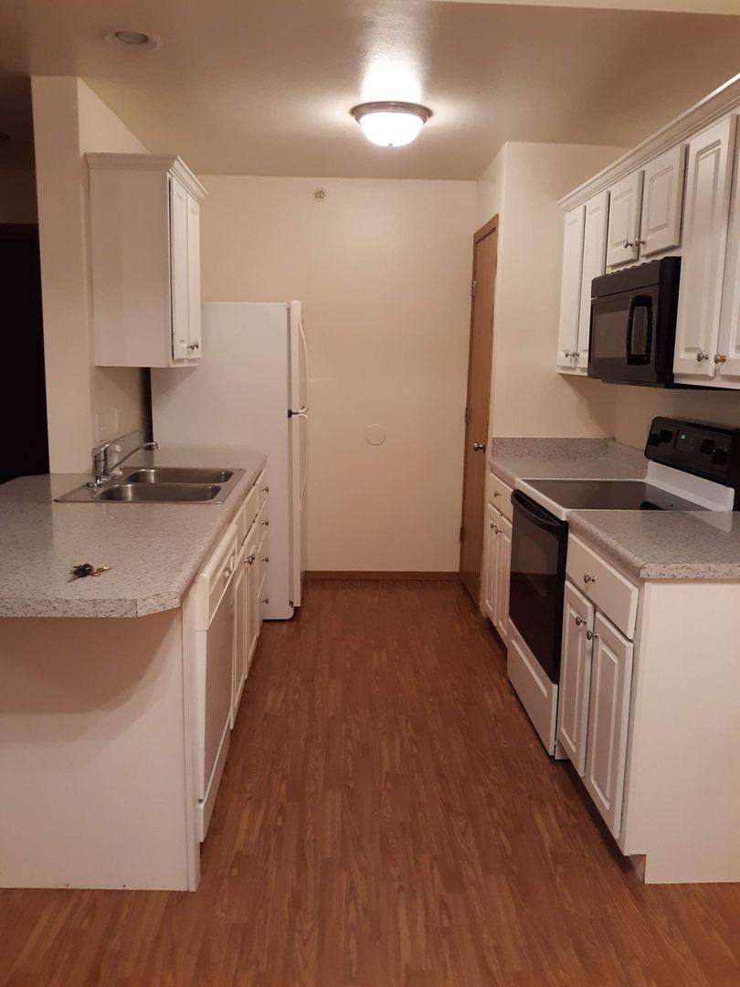 Apartment for rent at 223 N Cedar Ave, Republic, MO 65738
