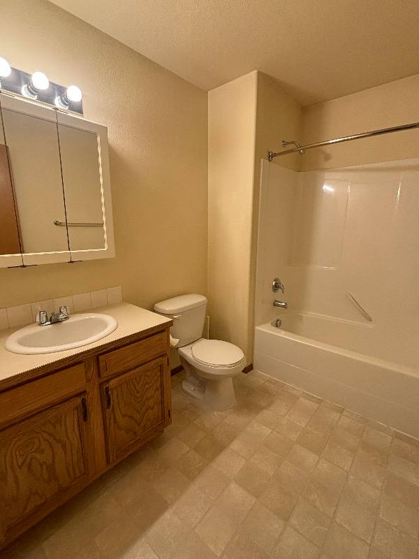Apartment for rent at 6005 Chapel Hill Blvd #B201, Pasco, WA 99301