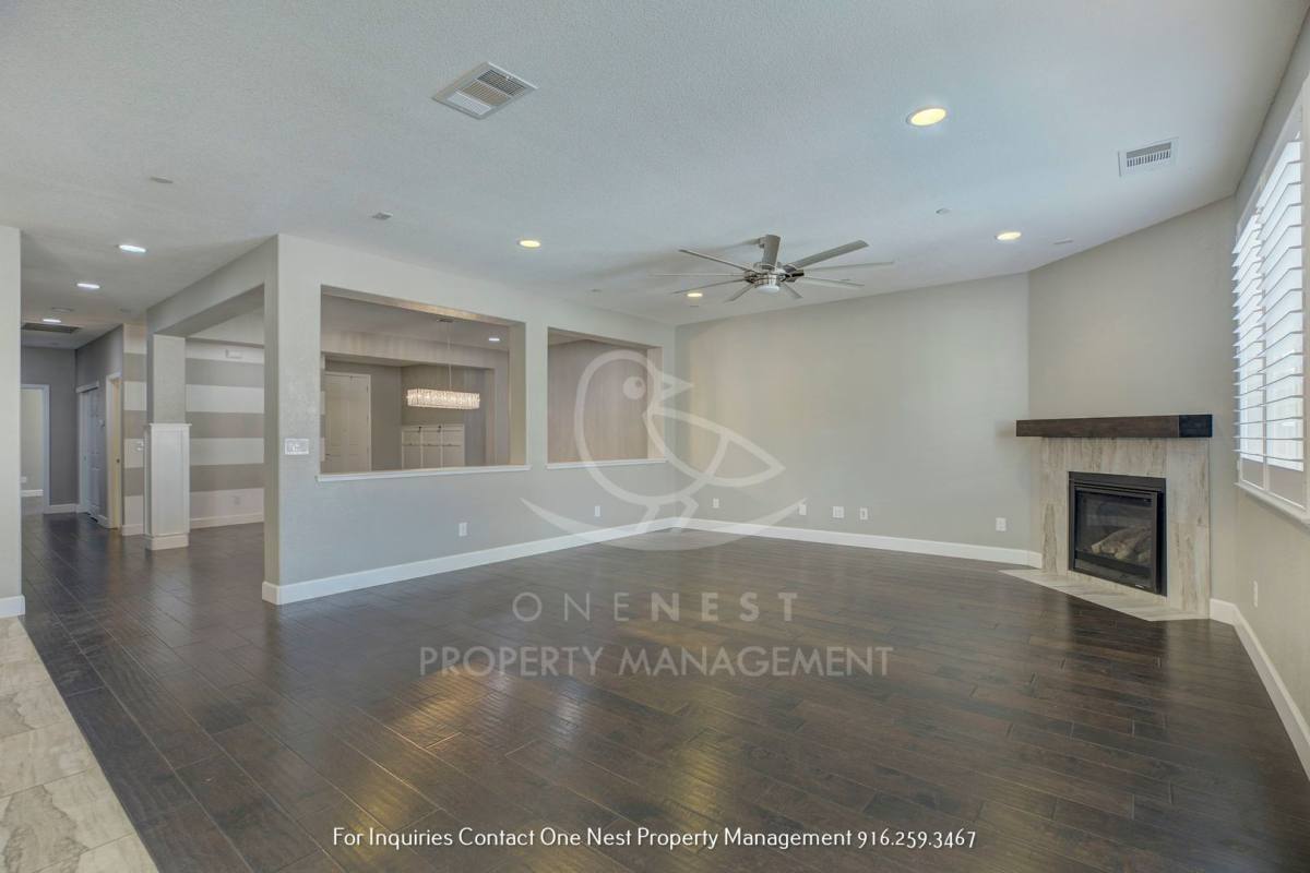 House for rent at 1977 Bidwell Bar Dr, Olivehurst, CA 95961