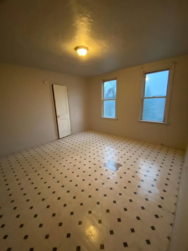 Apartment for rent at 1101 Evens #D, McKeesport, PA 15132