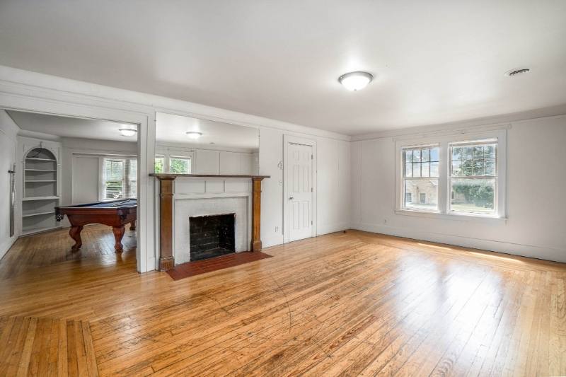Apartment for rent at 715 S Kinney Ave #3, Mount Pleasant, MI 48858