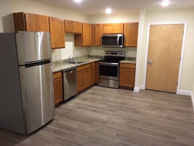 Apartment for rent at 15 Park St, Essex Junction, VT 05452