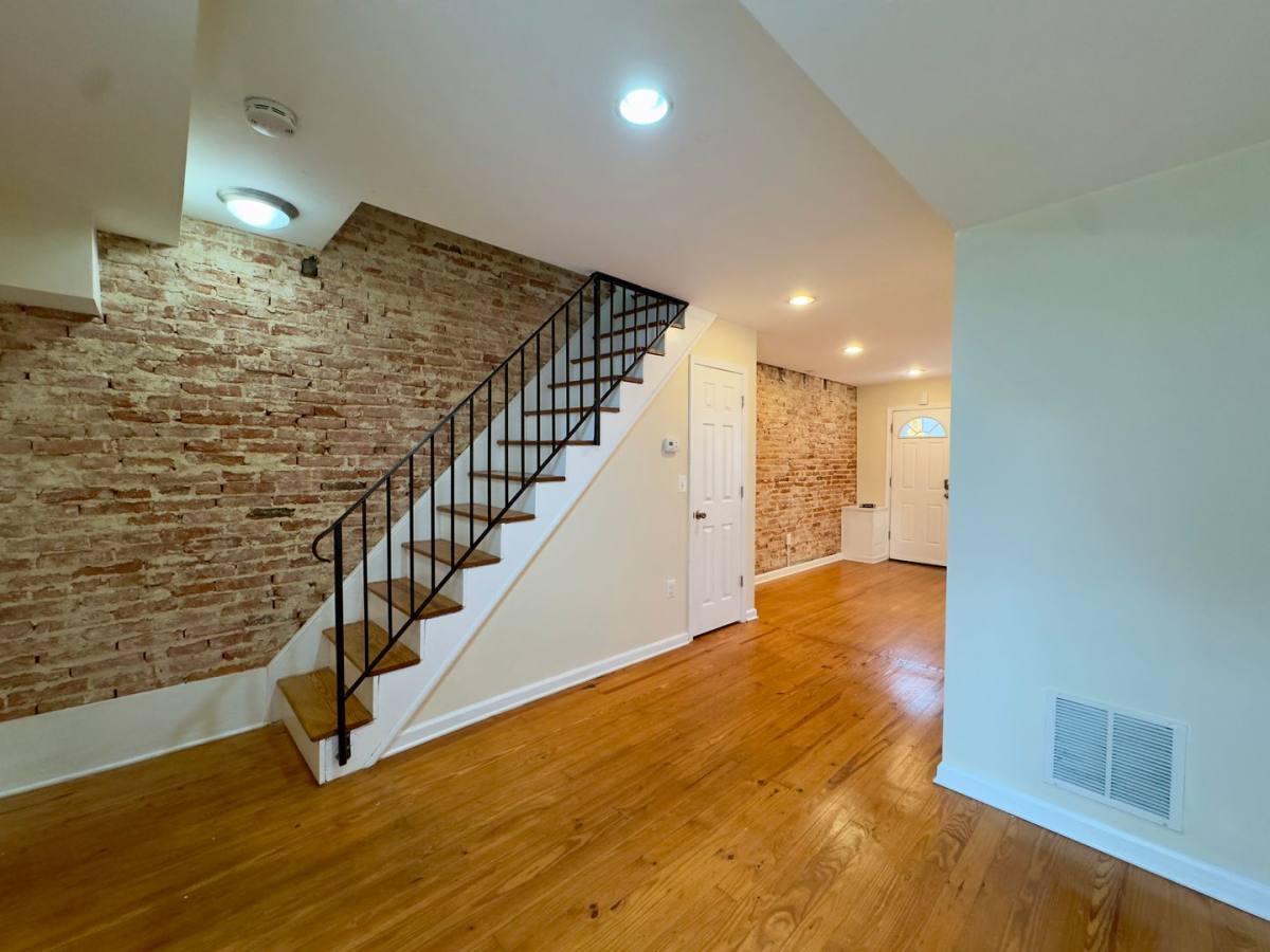 Townhouse for rent at 513 S Madeira St, Baltimore, MD 21231
