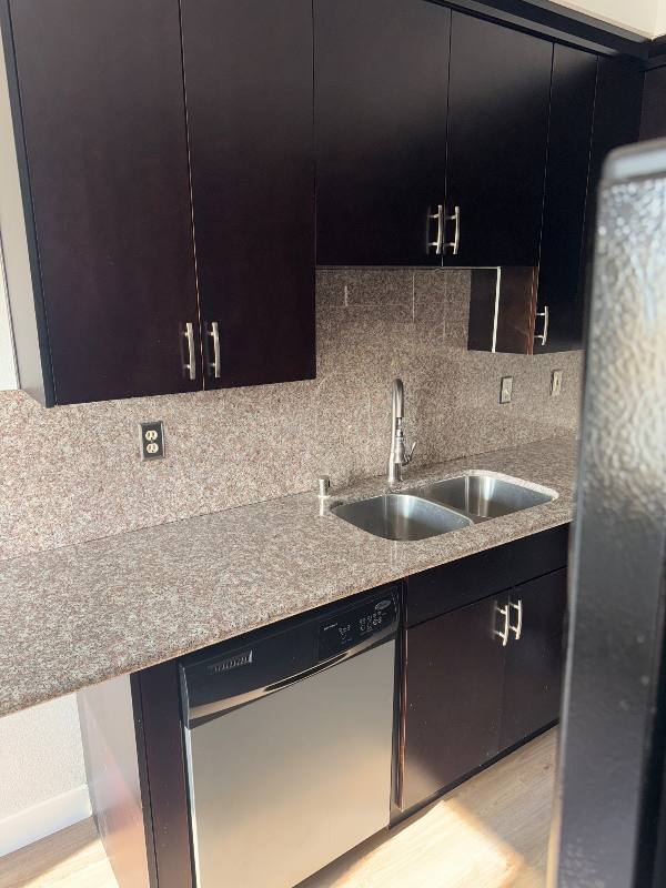 Apartment for rent at 3727 Watseka Ave, Los Angeles, CA 90034