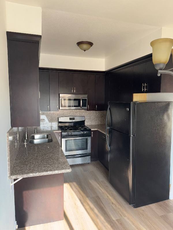 Apartment for rent at 3727 Watseka Ave, Los Angeles, CA 90034