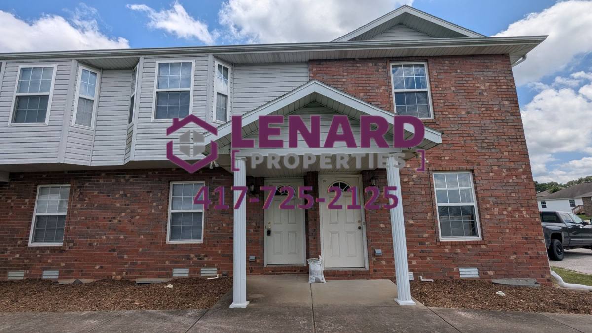 Apartment for rent at 5701 3 5 7 N Orange Lane, Ozark, MO 65721
