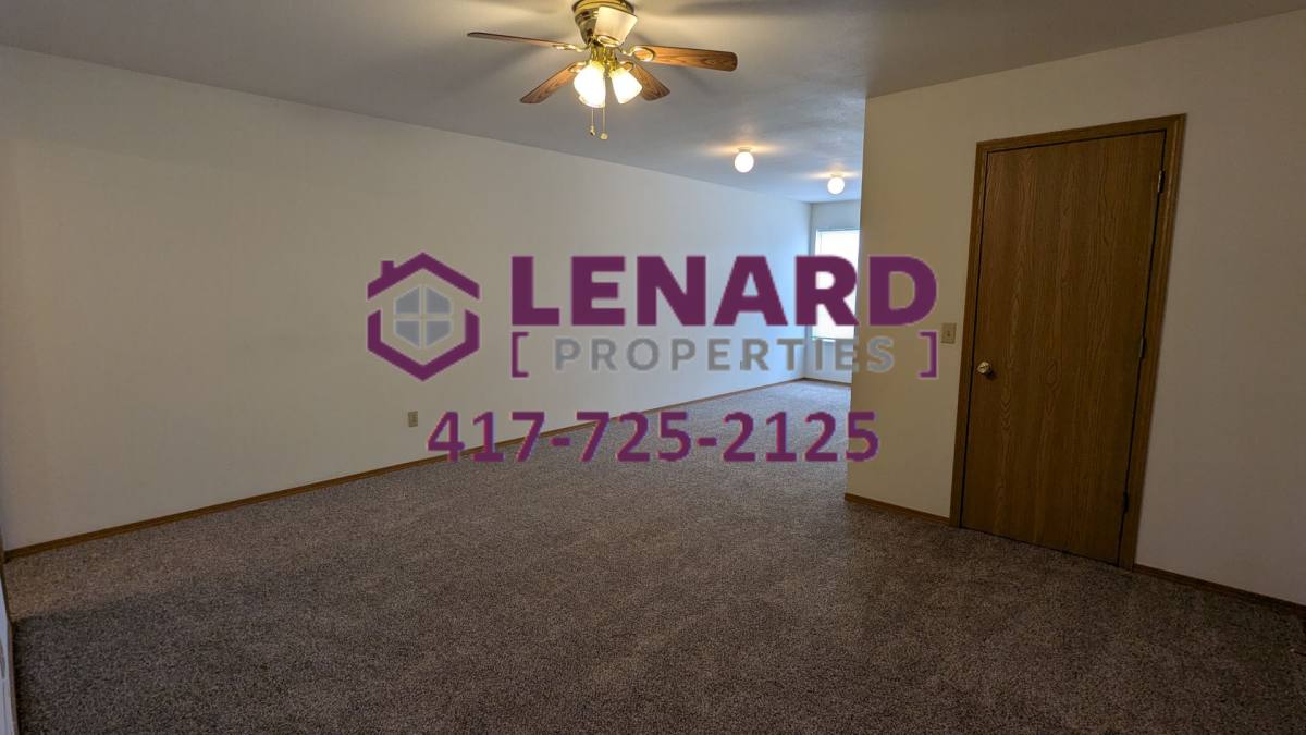 Apartment for rent at 5701 3 5 7 N Orange Lane, Ozark, MO 65721