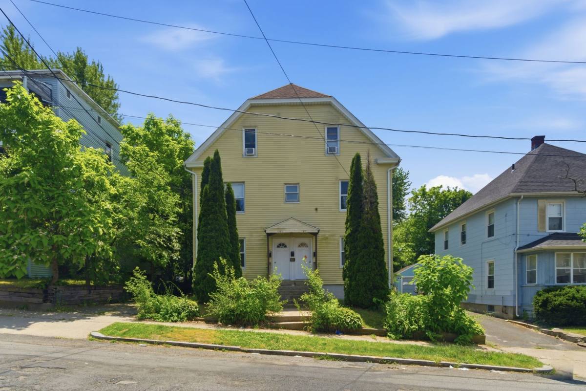 Apartment for rent at 1391-1393 Worcester St, Indian Orchard, MA 01151