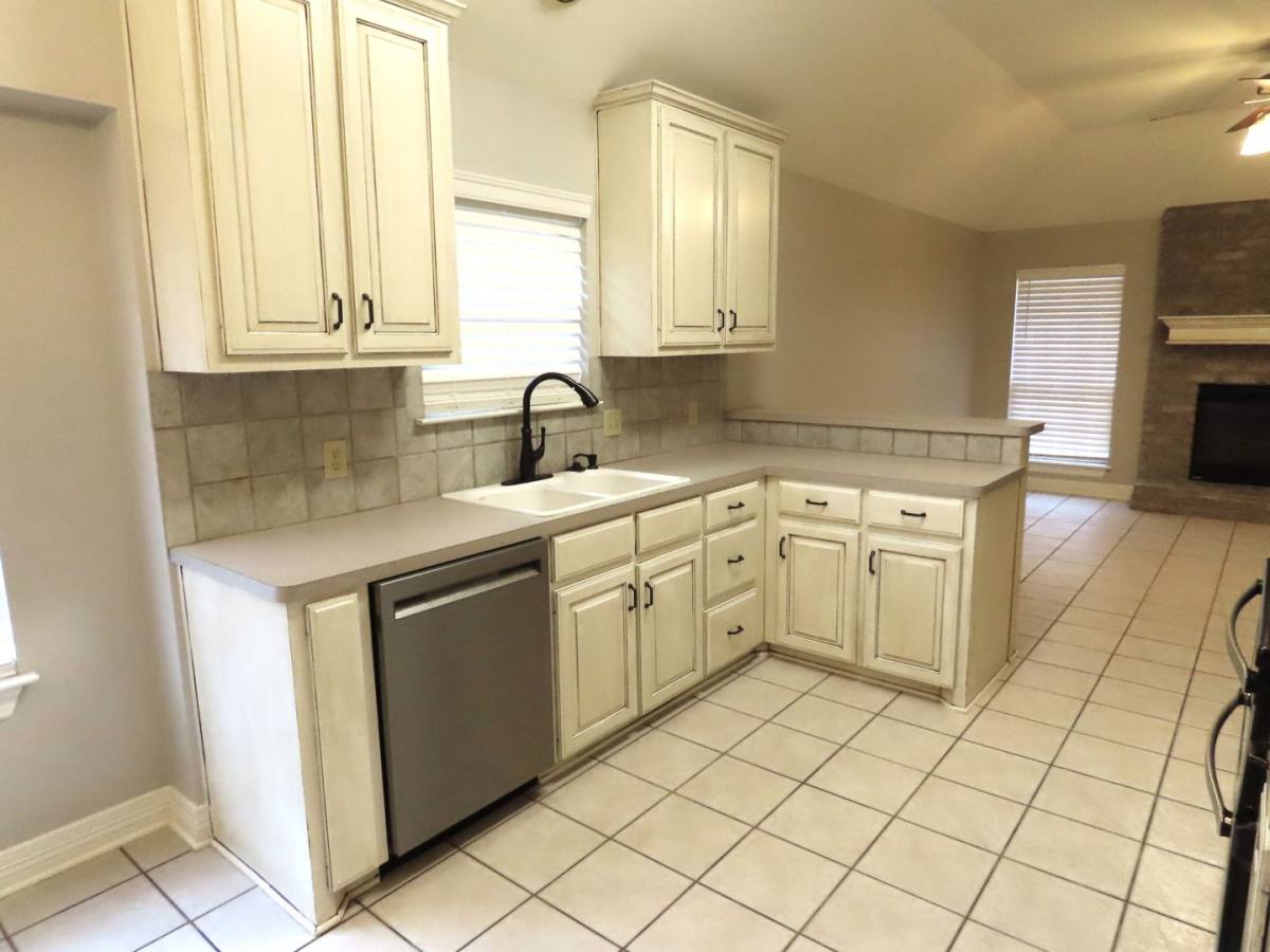 House for rent at 110 Leamington Spa, Whitehouse, TX 75791