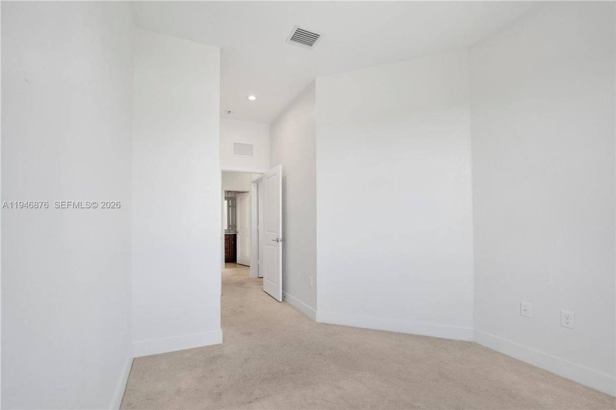 Townhouse for rent at 23302 SW 110th Ave, Homestead, FL 33032