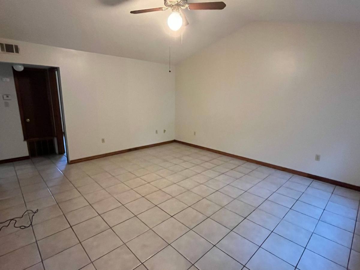Apartment for rent at 404 Hunter Ridge Lane, Russellville, AR 72801