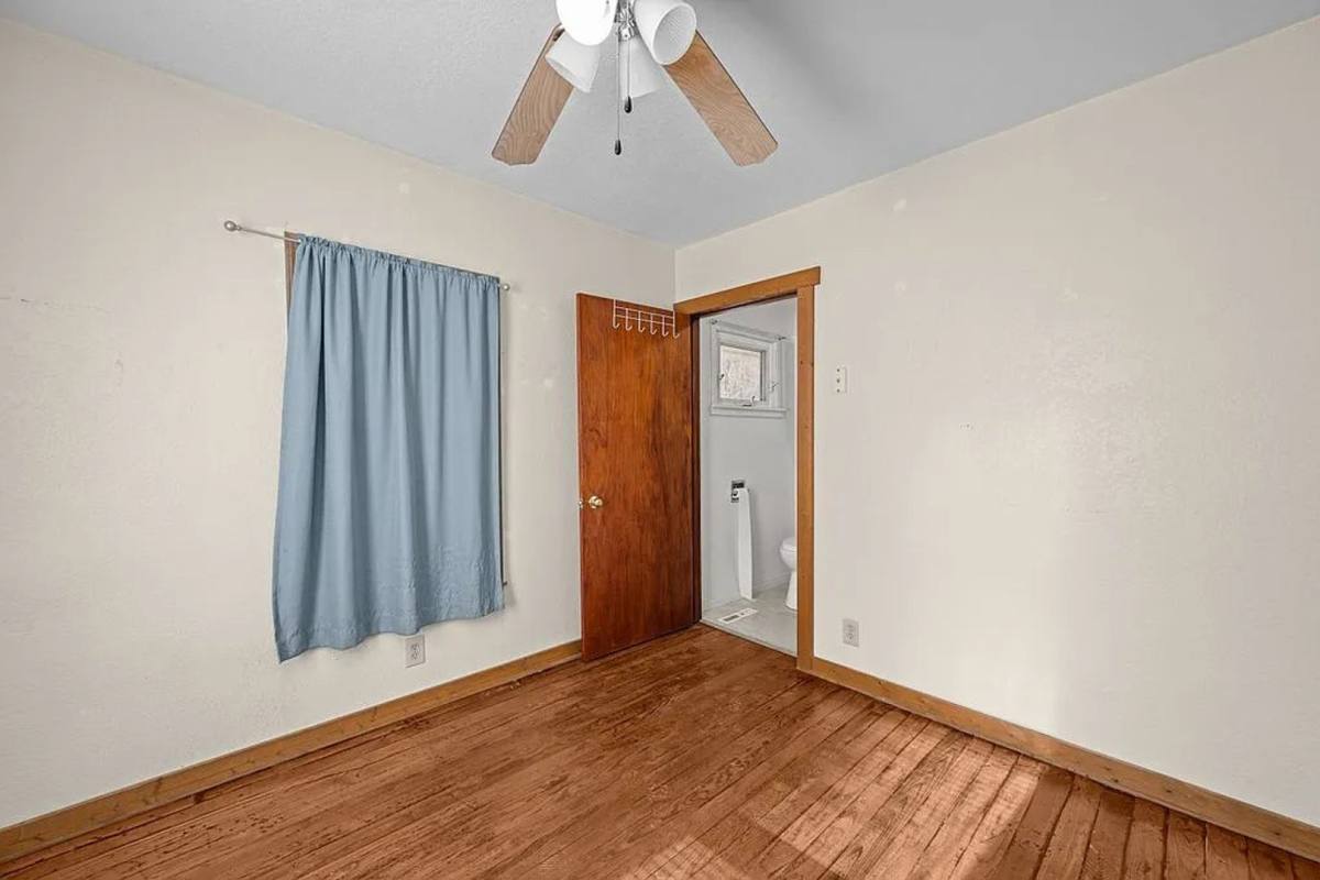 House for rent at 2025 S Bluff Blvd, Clinton, IA 52732