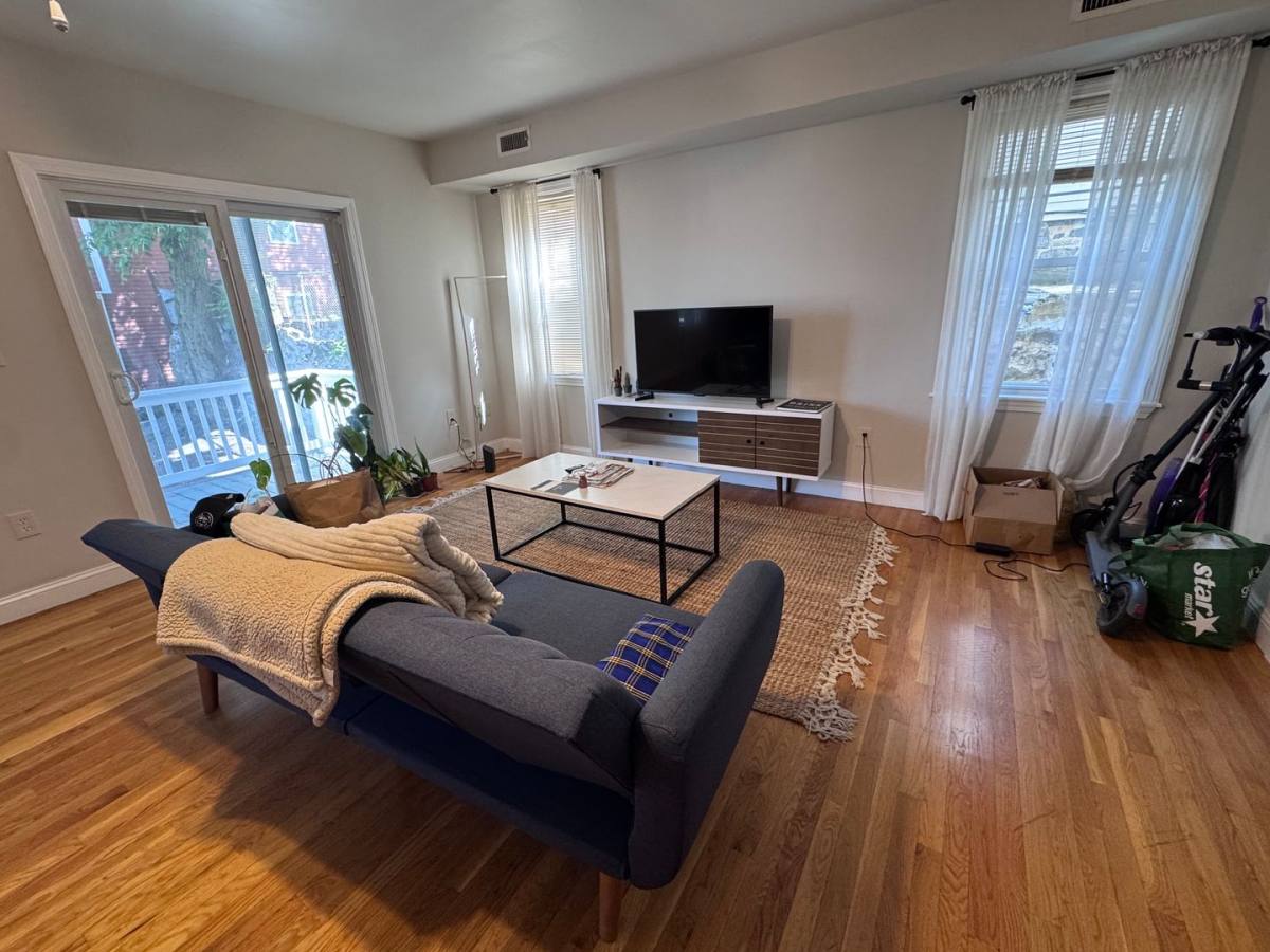 Townhouse for rent at 1 Clevemont Ave #1, Allston, MA 02134