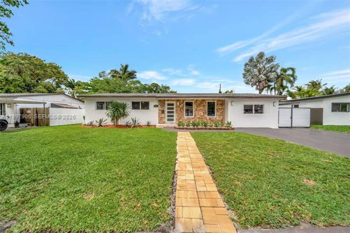 House for rent at 15010 NE 7th Ave, Miami, FL 33161