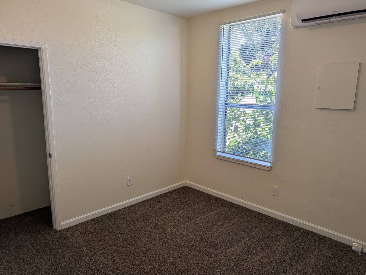 Apartment for rent at 3210 40th St #1 2, Sacramento, CA 95817