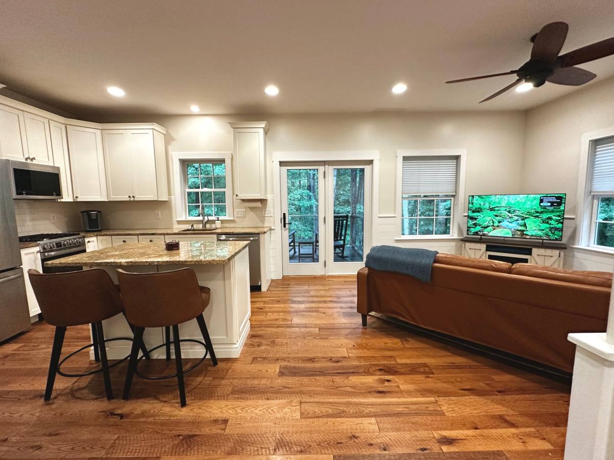 Apartment for rent at 41959 Sweet Spring Lane #A, Leesburg, VA 20176