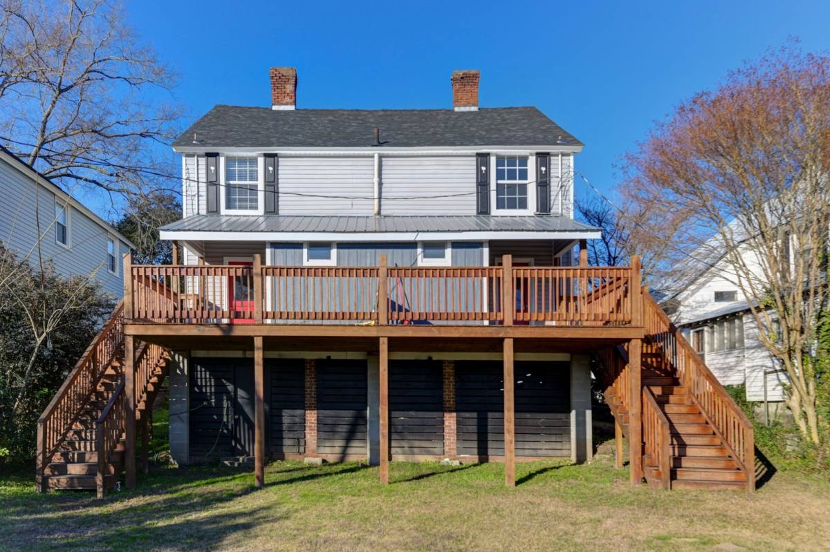 House for rent at 203 Oliver St, West Columbia, SC 29169