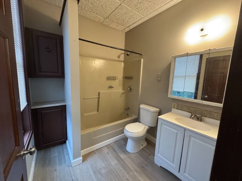 Apartment for rent at 2454 River Rd #2, Cincinnati, OH 45204