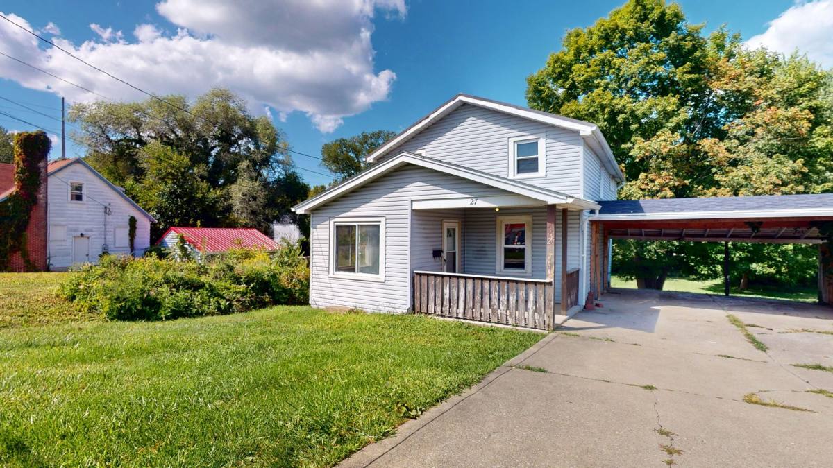 House for rent at 27 E Cook Rd, Mansfield, OH 44907
