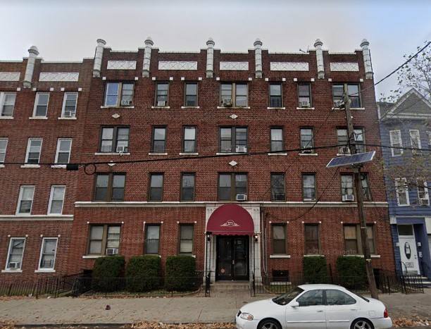 Apartment for rent at 2271 Kennedy Blvd #306, North Bergen, NJ 07047
