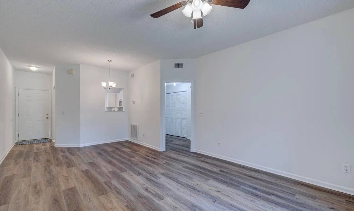 Apartment for rent at 4220 Wilshire Bld #105C, Wilmington, NC 28403
