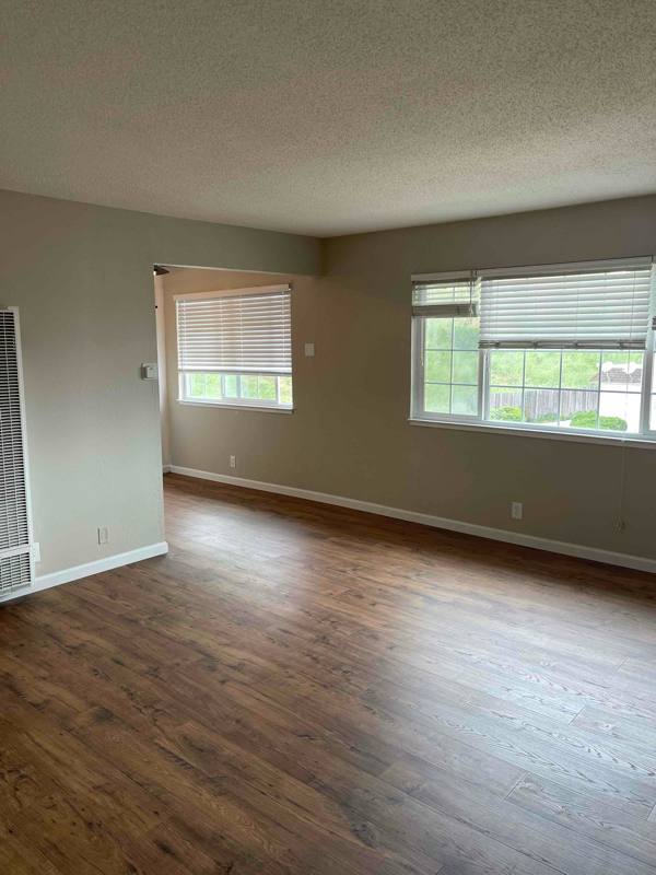 Apartment for rent at 2171 Peach St #3 Upstairs, Pinole, CA 94564