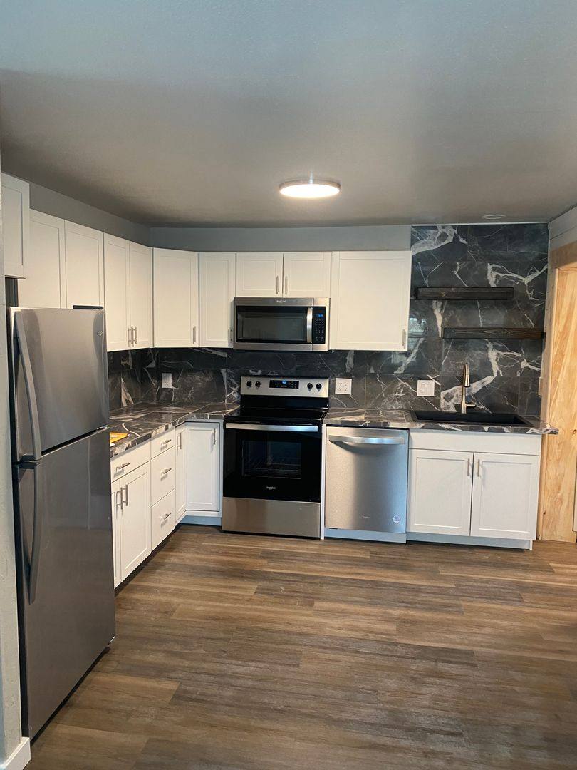 Apartment for rent at 921 Walker Ave, Wenatchee, WA 98801