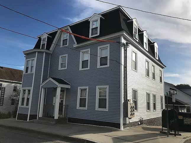 Apartment for rent at 24 Mechanic St, Webster, MA 01570