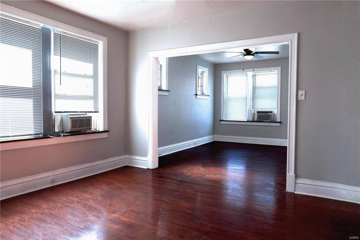 Apartment for rent at 4915 4917 Lindenwood Ave, Saint Louis, MO 63109