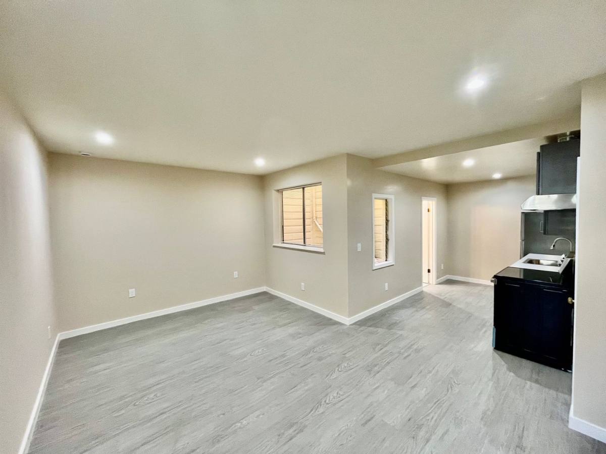 Apartment for rent at 4307-4311 Irving St, San Francisco, CA 94122