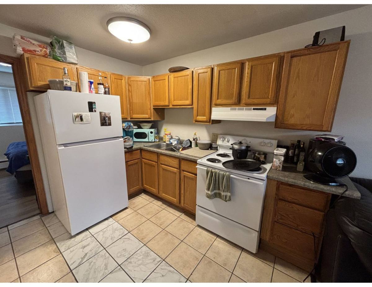 Apartment for rent at 1320 Bainbridge St, La Crosse, WI 54603